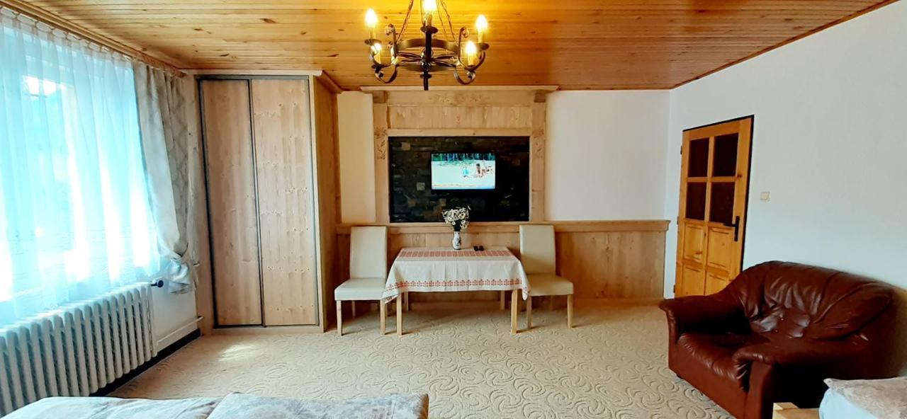 Apartman Astra V Zdiari Exterior foto